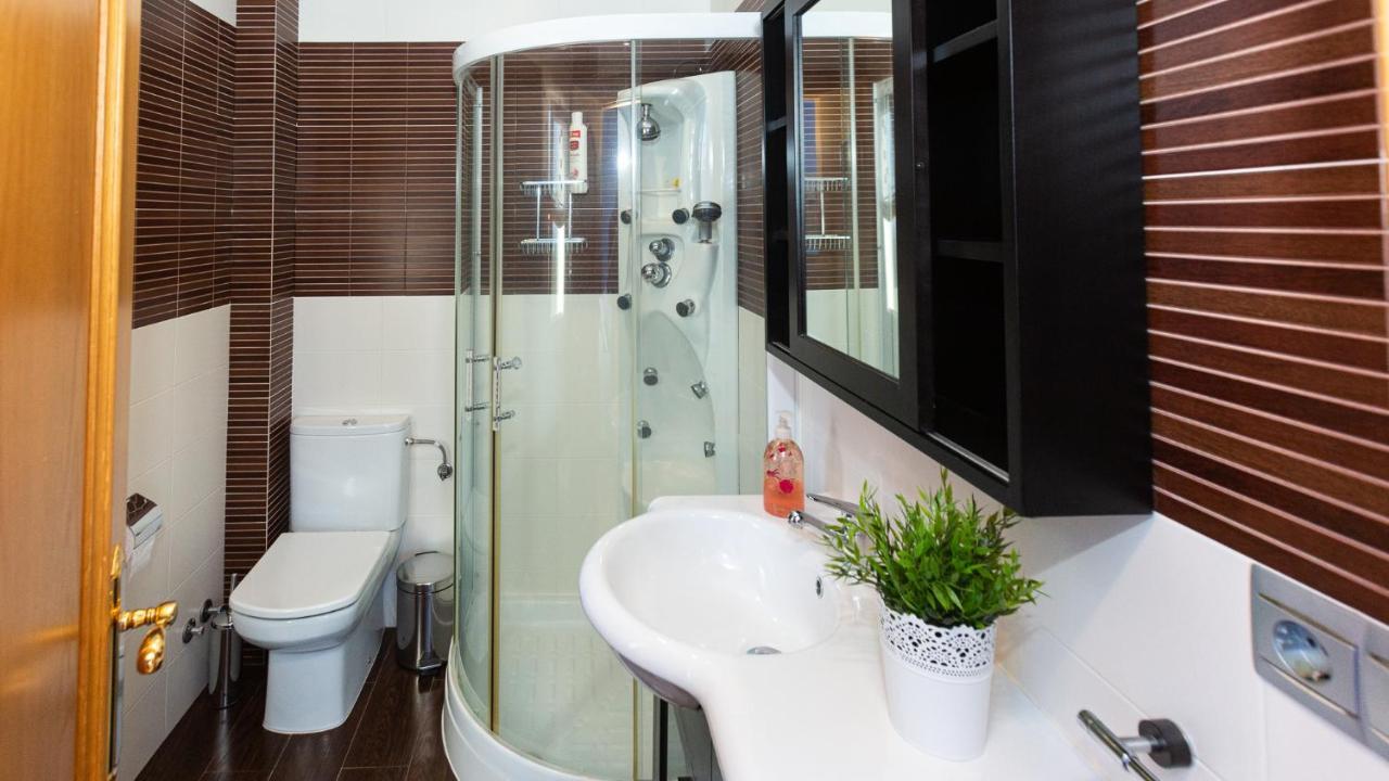 Hospedium Galitrips Vila Maruja Corme Ngoại thất bức ảnh