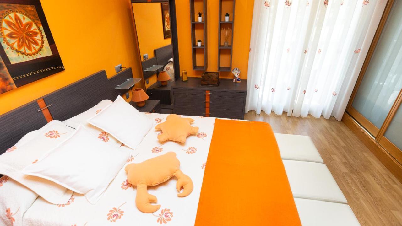 Hospedium Galitrips Vila Maruja Corme Ngoại thất bức ảnh